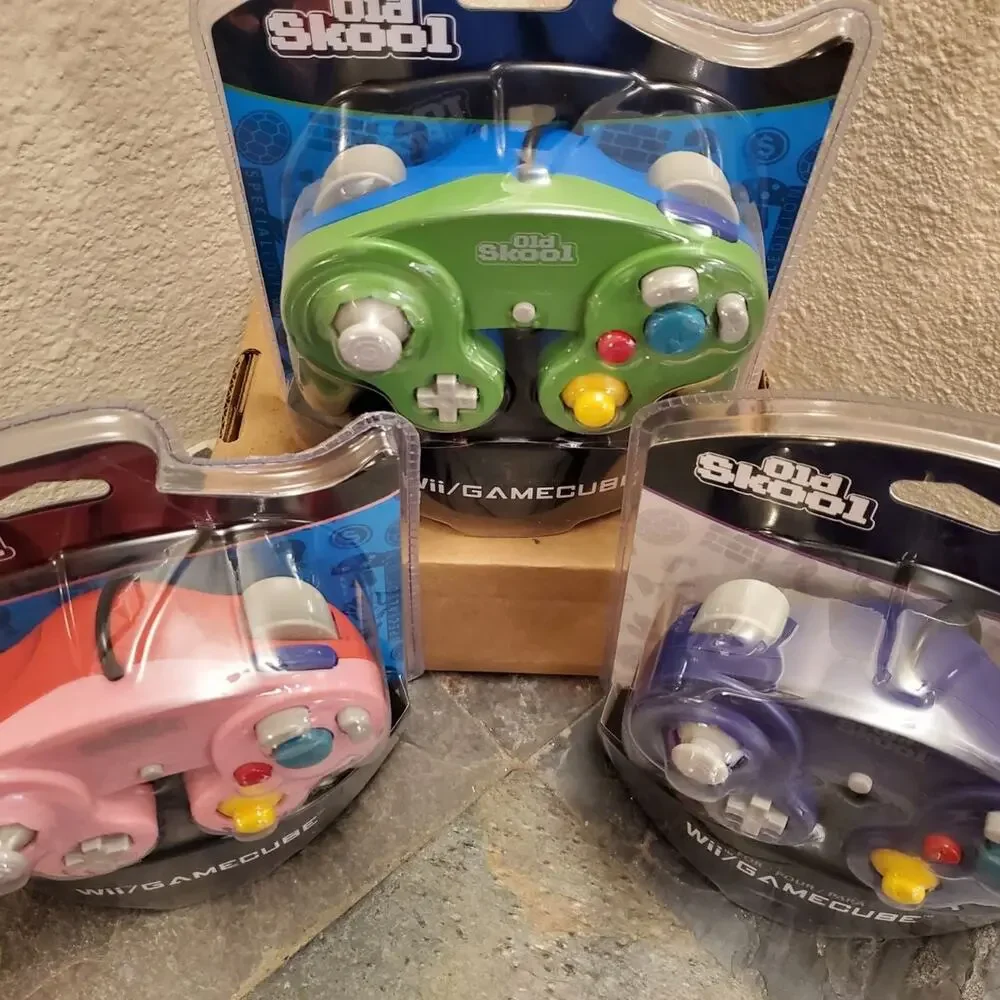 3 Gamecube Controllers - 3 Colors Bundle (NEW) - Pink, Purple, Green - Nintendo
